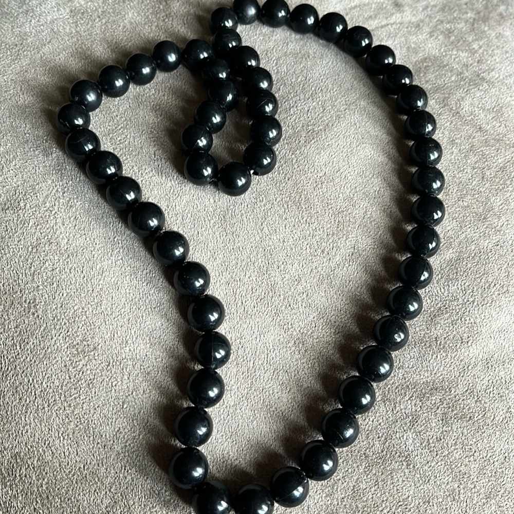 Beaded necklace